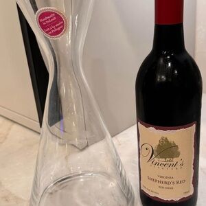 Vincent's Vineyard Red Wine with Glass Decanter